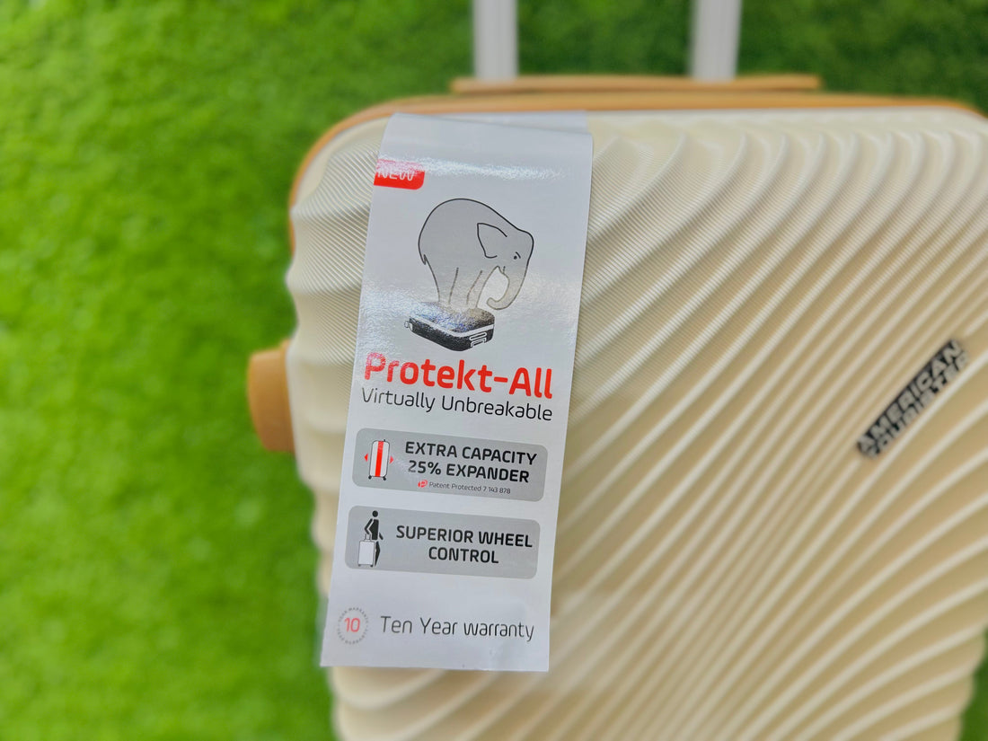 American tourister 3 pics luggage set