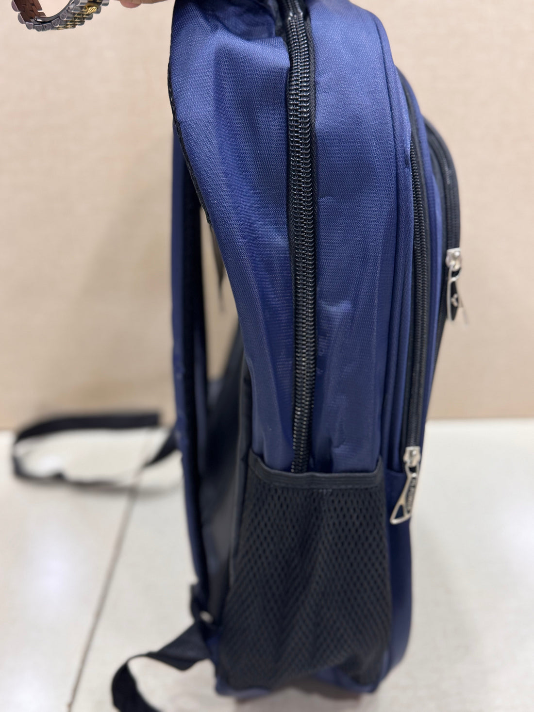 School backpacks with laptop compartment 2025