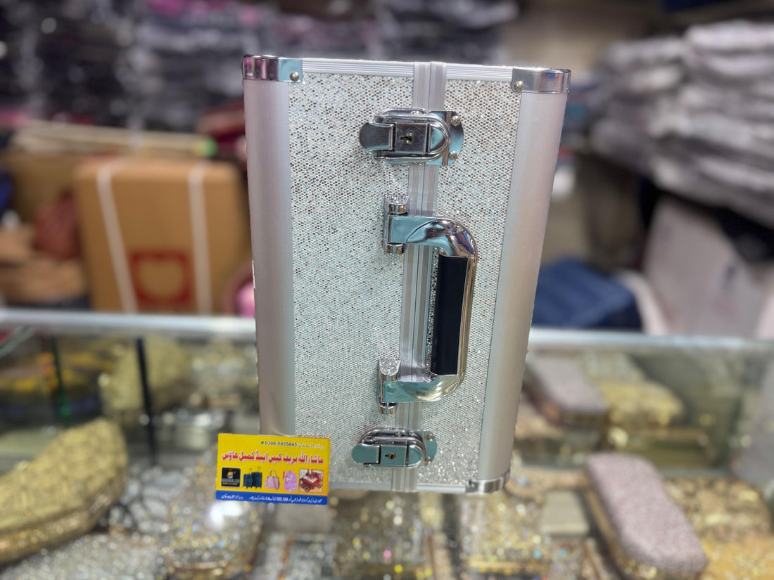 Beauty organizer box elegant design