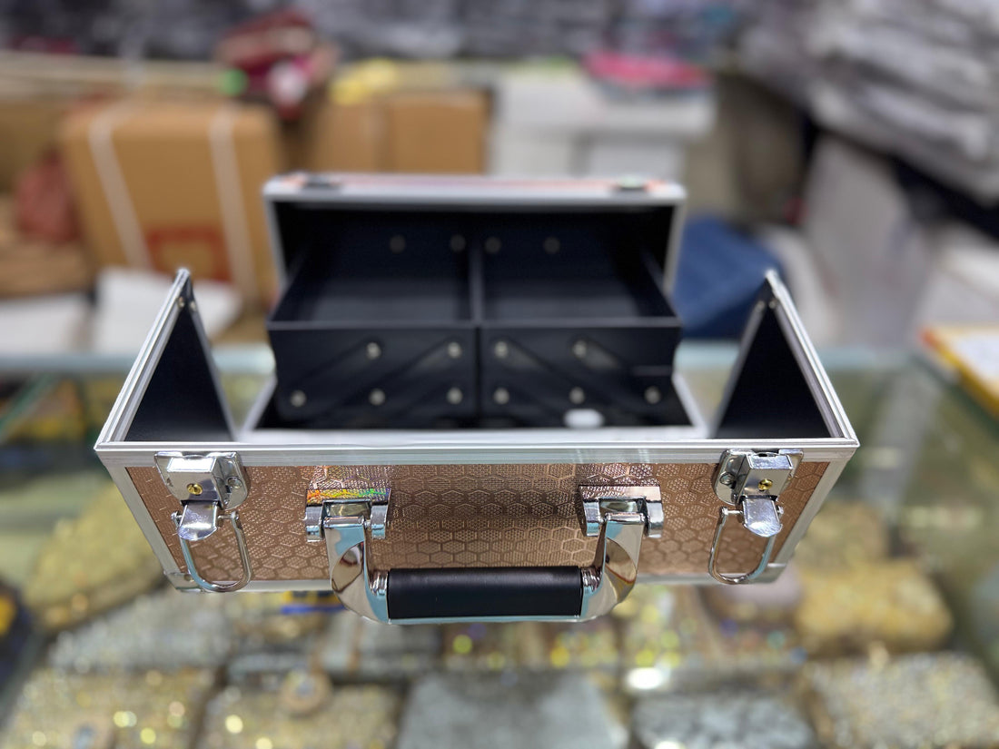 Beauty organizer box elegant design