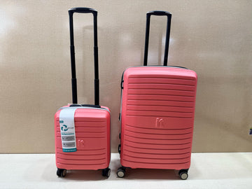 Original It luggage 2 pics set