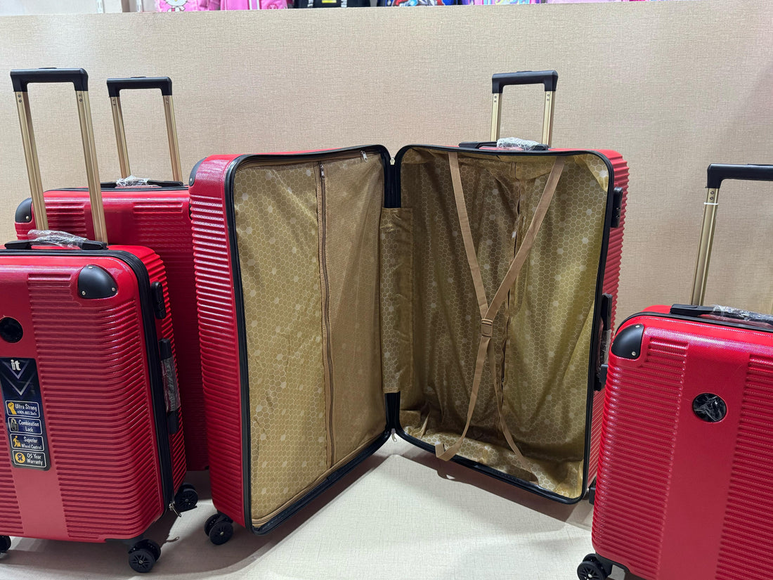 4 pics luggage set hardside